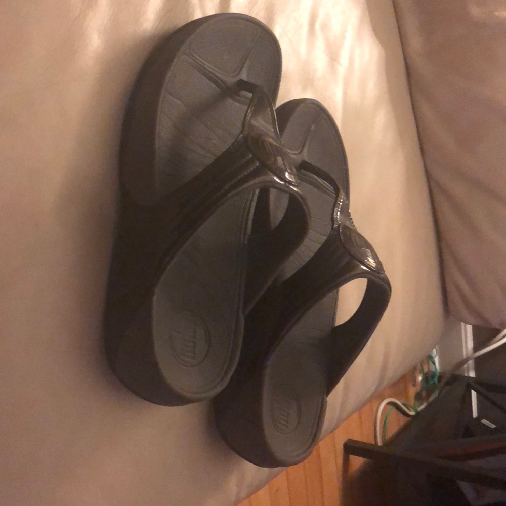 Fit Flop flip flops size 8